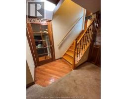 8285 MALDEN ROAD - 35