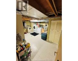 8285 MALDEN ROAD - 37