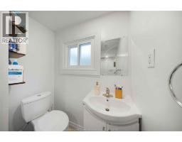 771 CHILVER ROAD - 25