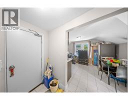 771 CHILVER ROAD - 28