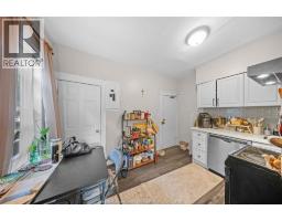 771 CHILVER ROAD - 33