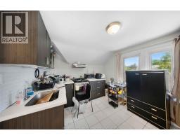 771 CHILVER ROAD - 36
