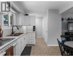 256 Victoria STREET South UnitNo. 32 - 8