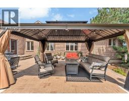 2207 SOUTH MIDDLE ROAD - 10