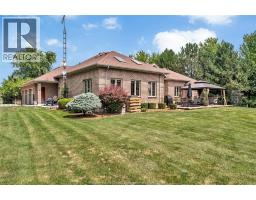 2207 SOUTH MIDDLE ROAD - 2