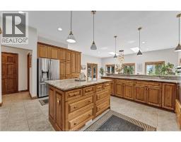 2207 SOUTH MIDDLE ROAD - 22