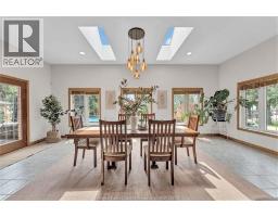 2207 SOUTH MIDDLE ROAD - 25