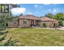 2207 SOUTH MIDDLE ROAD - 4