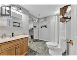 2207 SOUTH MIDDLE ROAD - 46