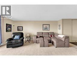 9099 RIVERSIDE DRIVE East UnitNo. 1121E - 11