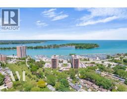 9099 RIVERSIDE DRIVE East UnitNo. 1121E - 6