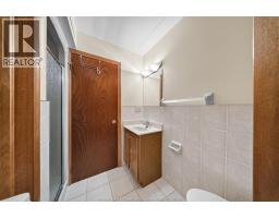 589 OLCOTT AVENUE - 34