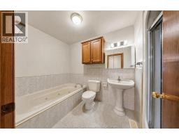 589 OLCOTT AVENUE - 39