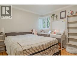 805 Roselawn DRIVE - 13