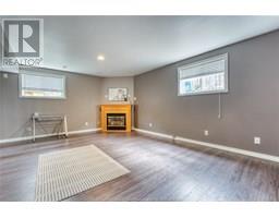 1329 FOSTER AVENUE - 19