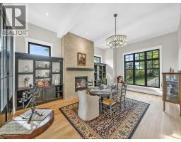 1913 HERITAGE ROAD - 10