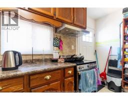 562 DOUGALL - 15