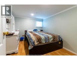 562 DOUGALL - 32