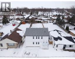 576 ELINOR - 36