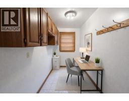 772 CHARLOTTE STREET - 8