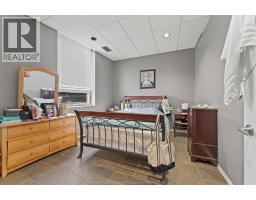 552-554 PITT STREET West - 12