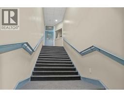 552-554 PITT STREET West - 35