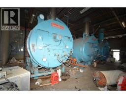 325 Talbot Street W - 7