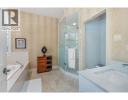 490 SHOREVIEW - 34