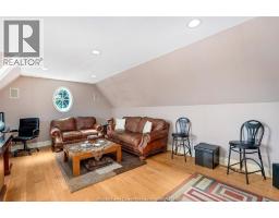 490 SHOREVIEW - 38