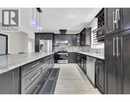 498 SACRED HEART DRIVE - 10