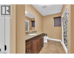498 SACRED HEART DRIVE - 37