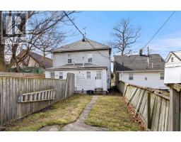 1068 ST. LUKE - 15