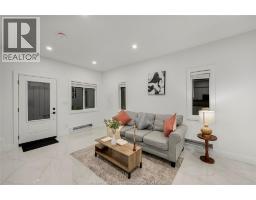 665 ALEXANDRINE STREET - 33