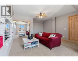696 GEORGE KENNEDY WAY - 29