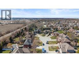 696 GEORGE KENNEDY WAY - 44