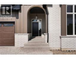 88 GRAF STREET - 4