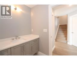 83 BLOOMINGTON - 31
