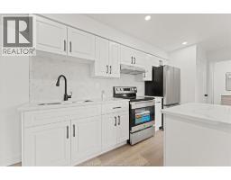 702 PIERRE - 10
