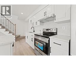 702 PIERRE - 11