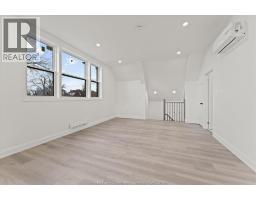 702 PIERRE - 15