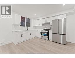 702 PIERRE - 19