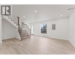 702 PIERRE - 26