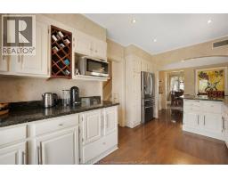 7505 Riverside DRIVE East - 11