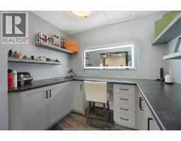 7566 HOWARD AVENUE - 19