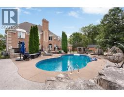 7566 HOWARD AVENUE - 37