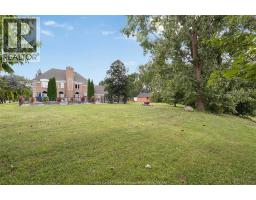 7566 HOWARD AVENUE - 49