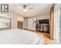 846 PARK - 21