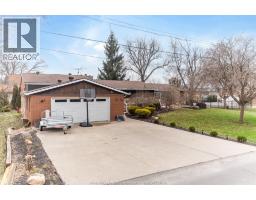 846 PARK - 3
