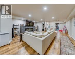 846 PARK - 34