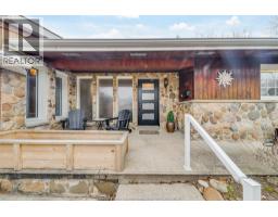 846 PARK - 42